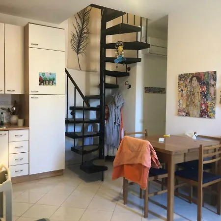 Apple Apartment Porto Azzurro